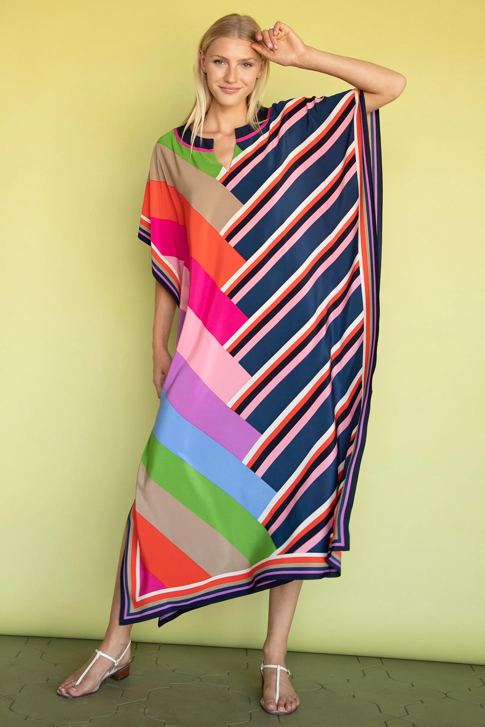 Luxury Silk Crepe Kaftan – Lightweight and Elegant Caftan For Women's