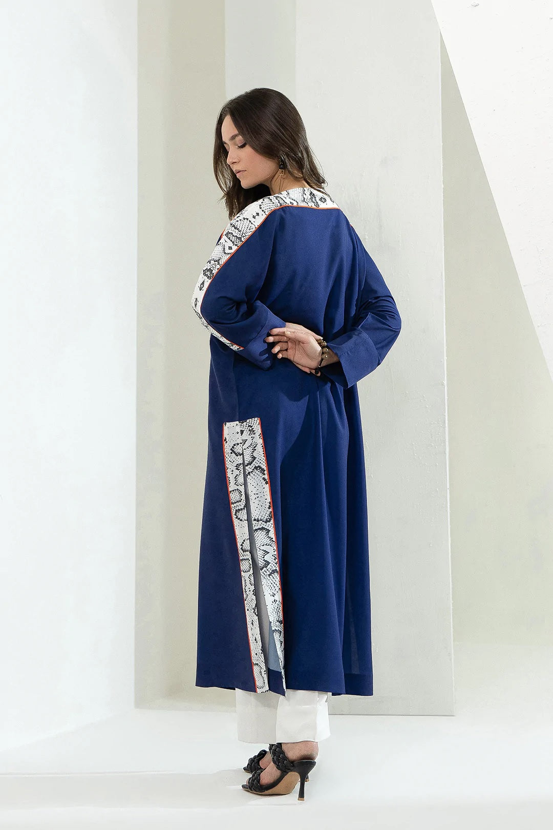 Blue Flowy Viscose Rayon Kaftan Lounge & Resort Wear Women's Caftan