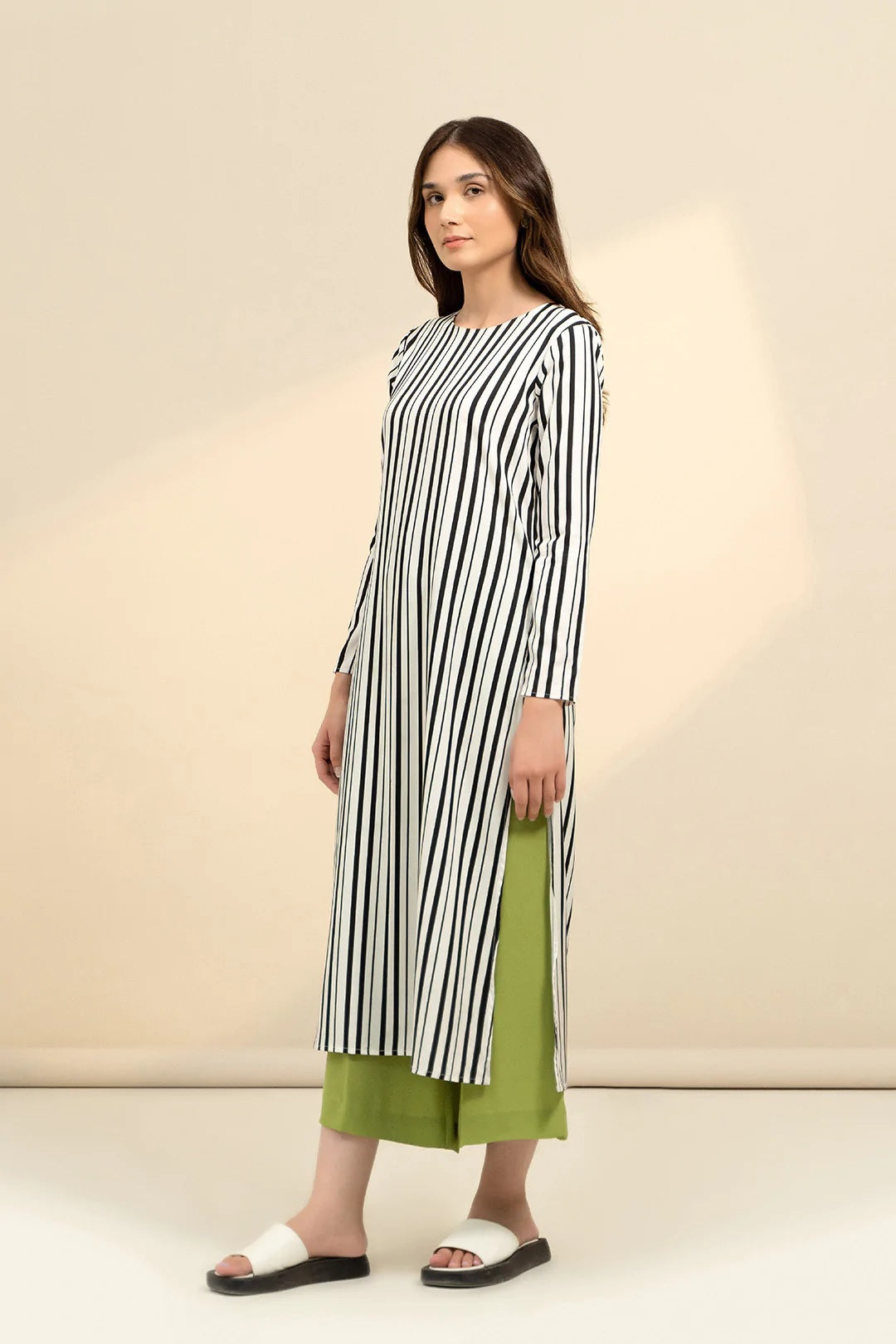 Elegant Korean BSY Kaftan - Lightweight and Comfortable Caftan For Women's