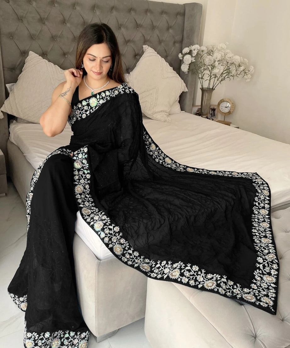 Women's , Beautiful Georgette Festival Wedding Wear Sari & Blouse