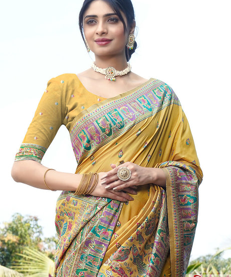 Women's Soft Pure Silk Beautifull Traditional Wear Sari With Blouse