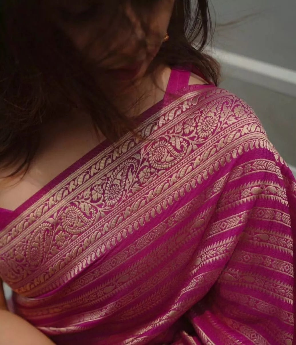 Women's Banarasi Soft Silk Saree With Blouse