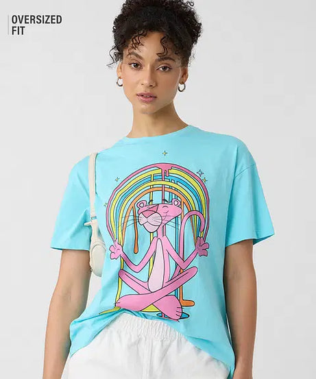 Chilling Women Oversized T-Shirts