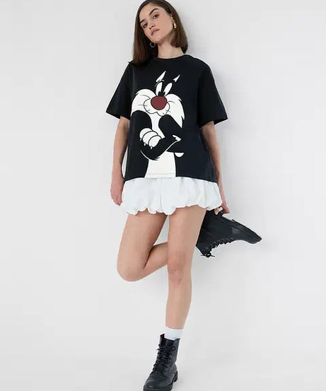 Looney Tunes Sylvester Women Oversized T-Shirts