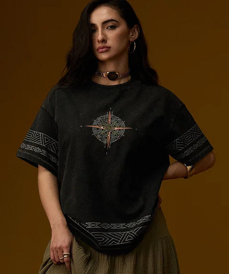 Nomad Compass Women Oversized T-Shirts