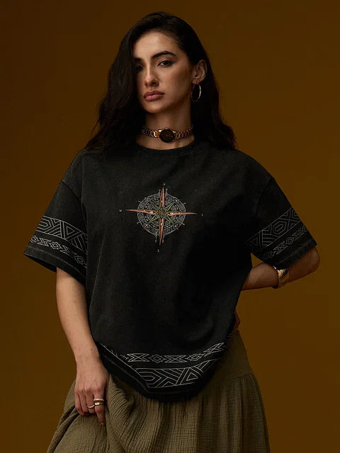 Nomad Compass Women Oversized T-Shirts