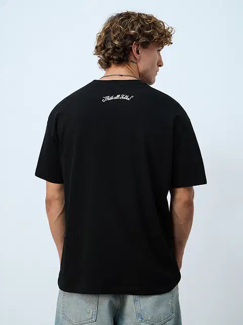Looney Tunes Going In Circles Oversized T-Shirts