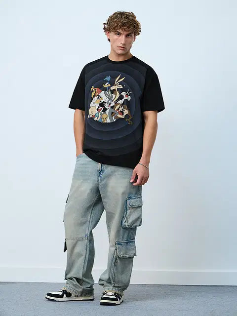 Looney Tunes Going In Circles Oversized T-Shirts