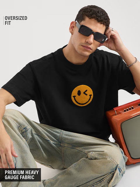 S.W.SMILEY Winkle Oversized T-Shirts