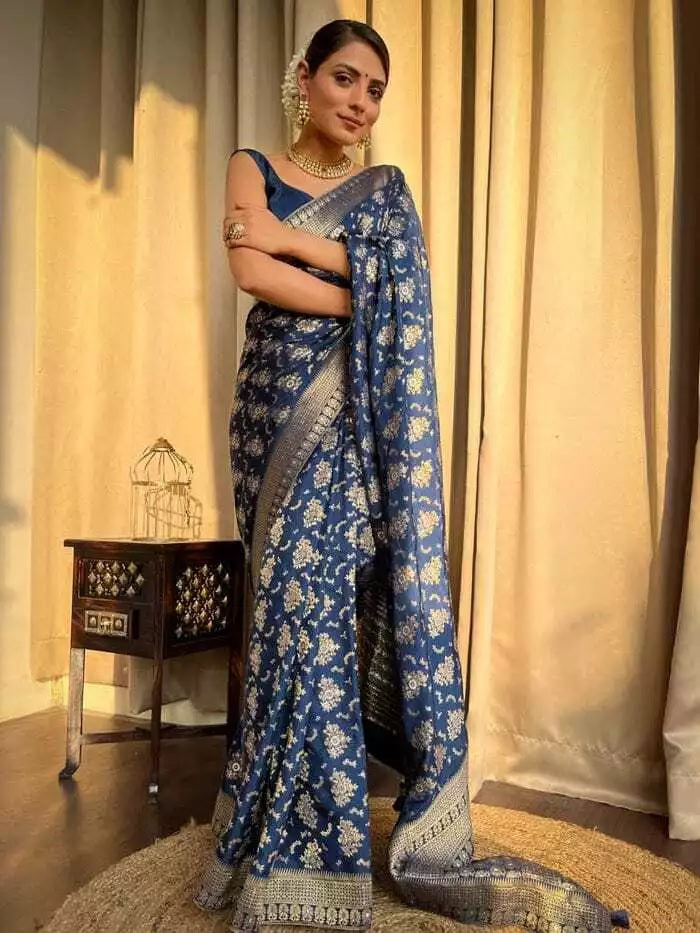 Women's Designer Banarasi Soft Silk Sari With Blouse