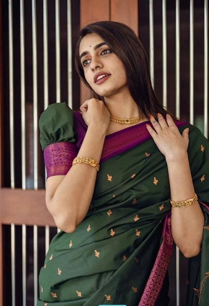 Banarasi Soft Silk Wedding Saree With Jacquard Border Blouse fancy Saree11-KT