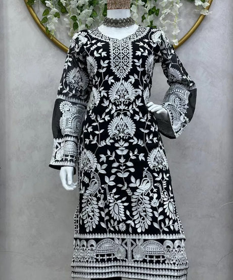 Faux Georgette Beautiful Traditional Kurti & Pant Set