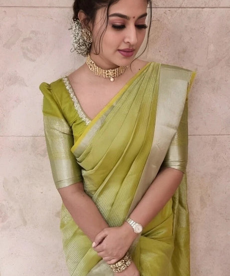 Traditional Beautifull Banarasi Soft Silk Saree With Blouse