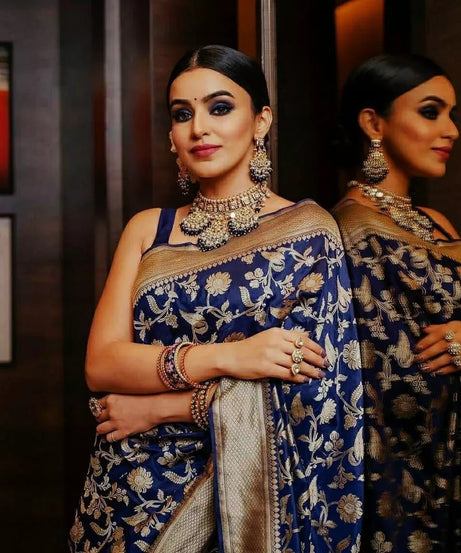 Soft Lichi Silk Saree With Blouse
