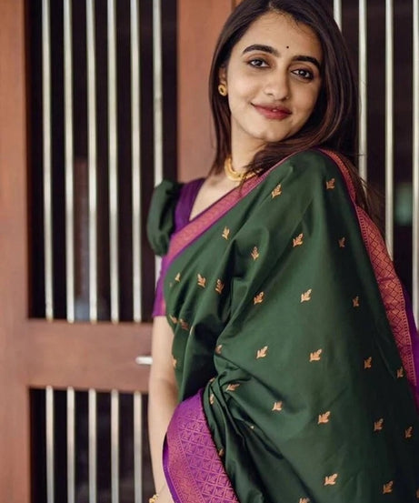 Banarasi Soft Silk Wedding Saree With Jacquard Border Blouse fancy Saree11-KT