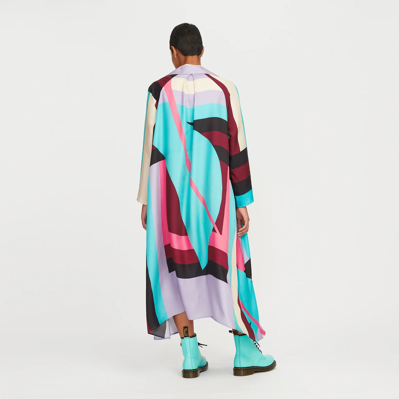 Elegant French Crepe Kaftan, Flowy and Versatile Lounge Wear Caftan for Women's