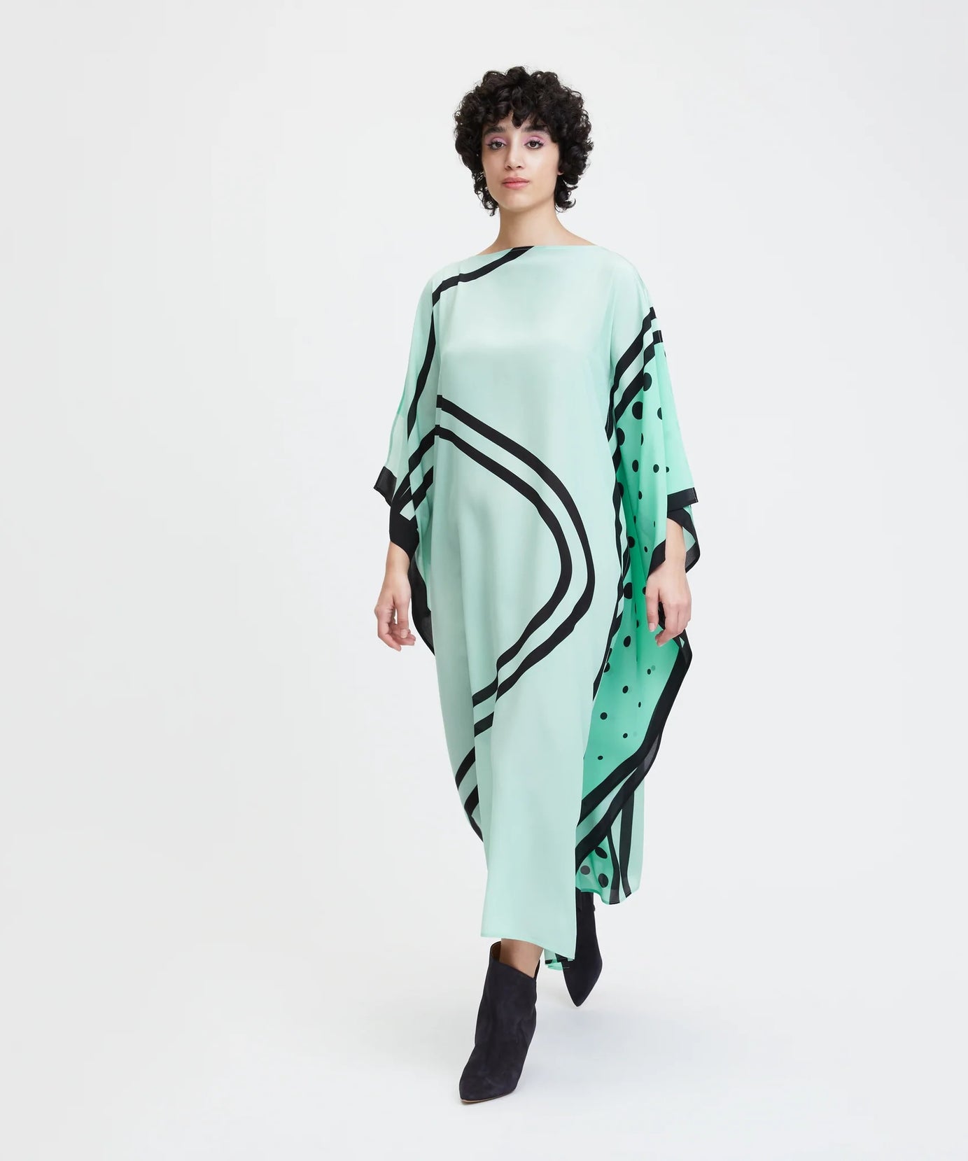 Women's Soft French Moss Kaftan - Comfortable and Chic for Casual Wear