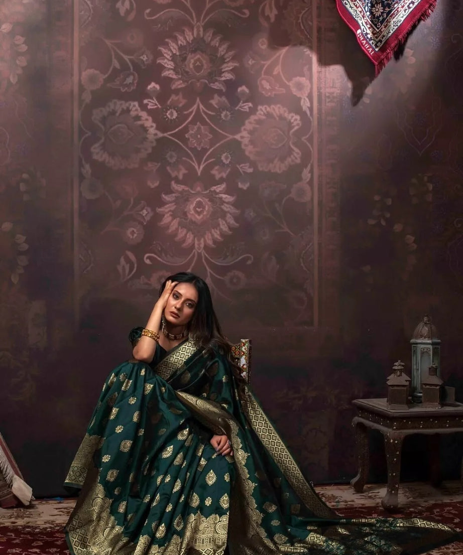 Banarasi Soft Silk Wedding Classic Designer Exclusive Sari & Blouse