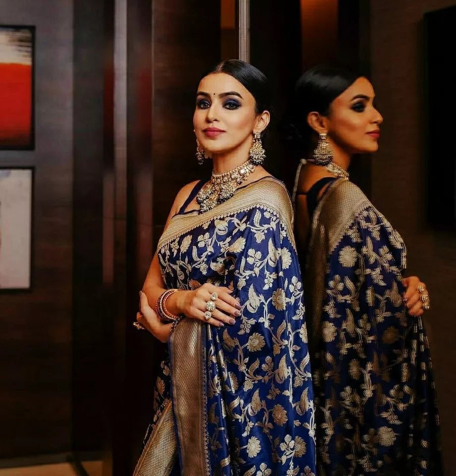Soft Lichi Silk Saree With Blouse