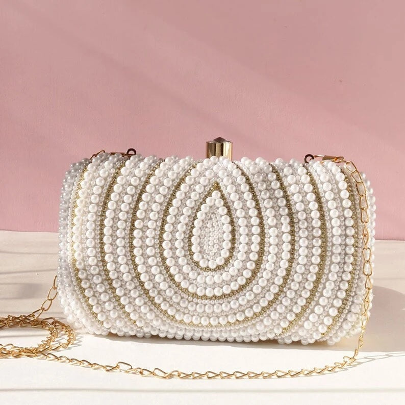 White Pearl Work Beads Clutch