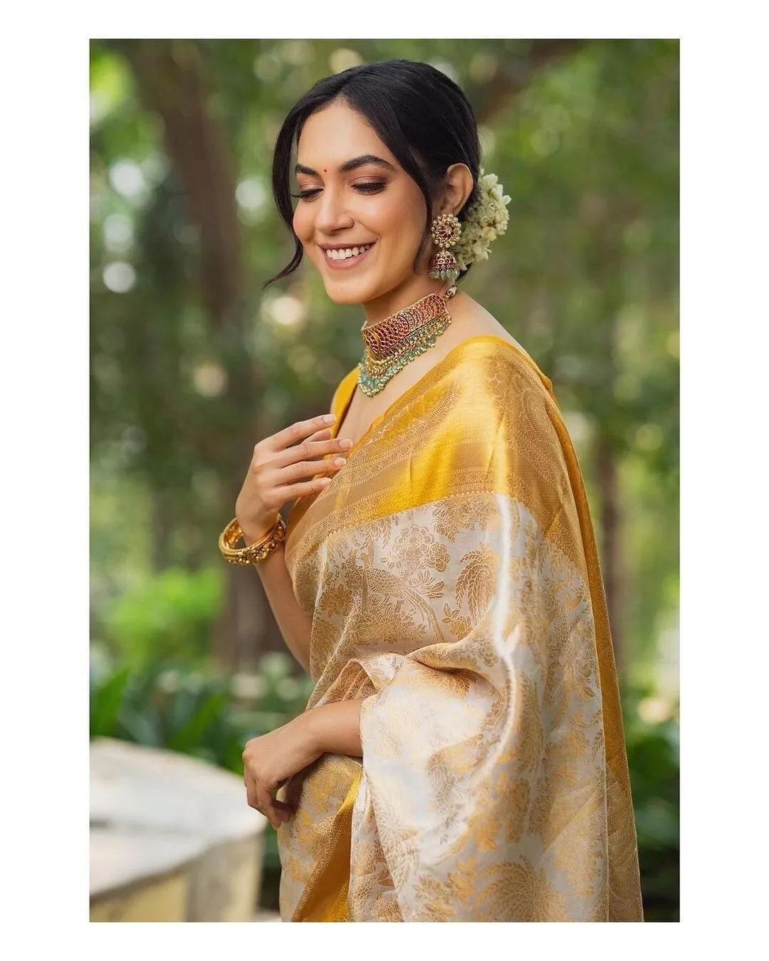 Designer Festival Collection Soft Lichi Silk Saree & Blouse