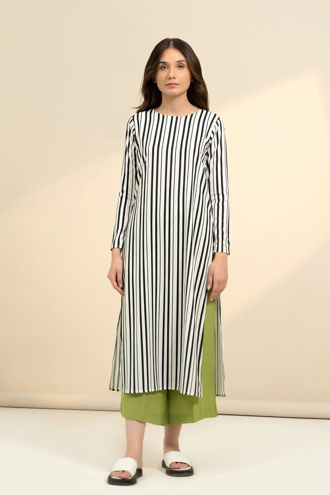 Elegant Korean BSY Kaftan - Lightweight and Comfortable Caftan For Women's