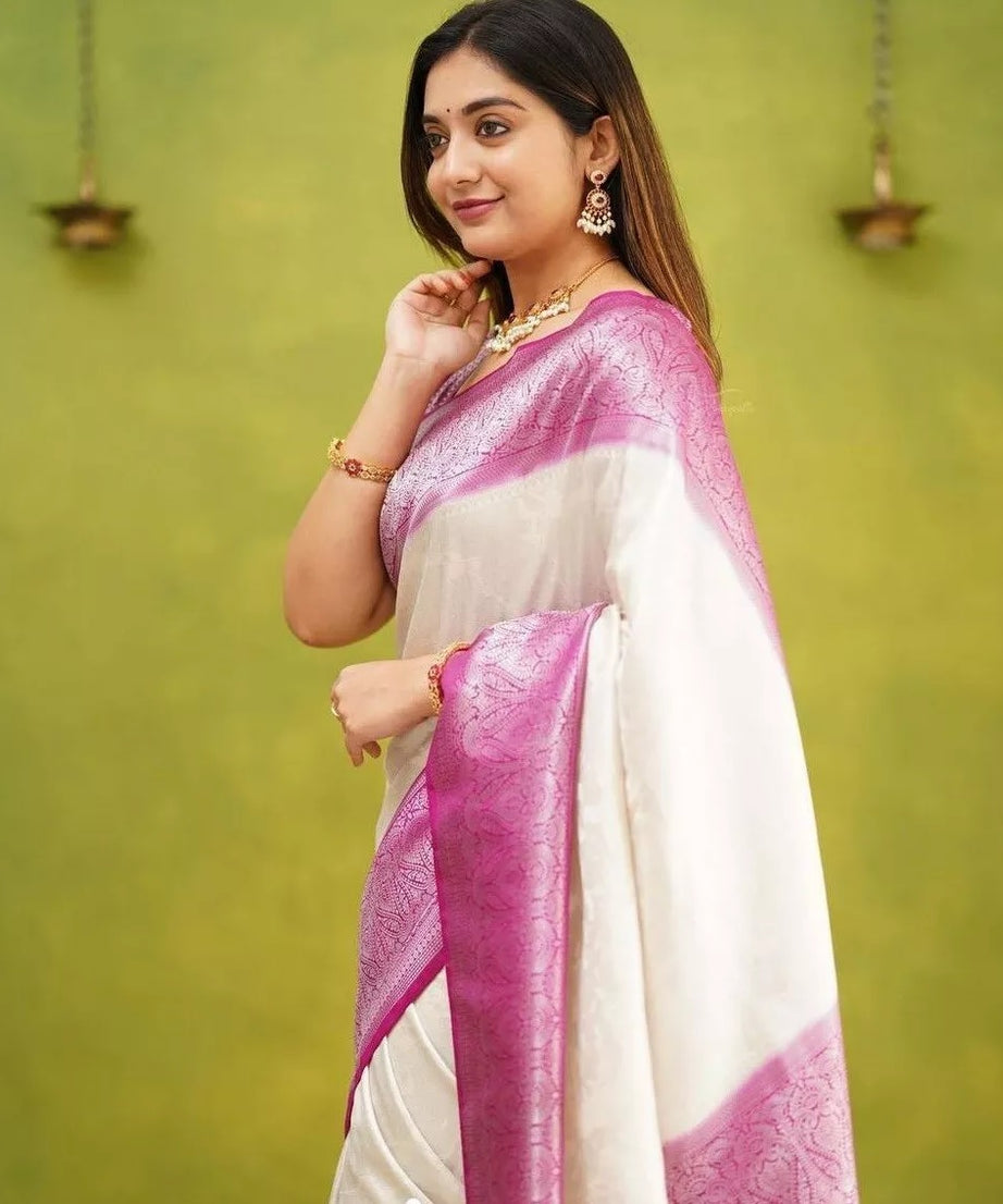 Beautifull Elegant Designer Banarasi Soft Silk Saree Blouse