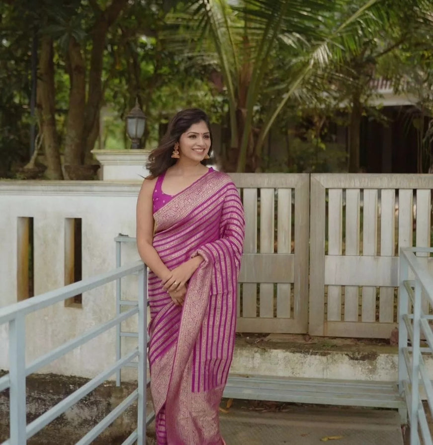 Women's Banarasi Soft Silk Saree With Blouse