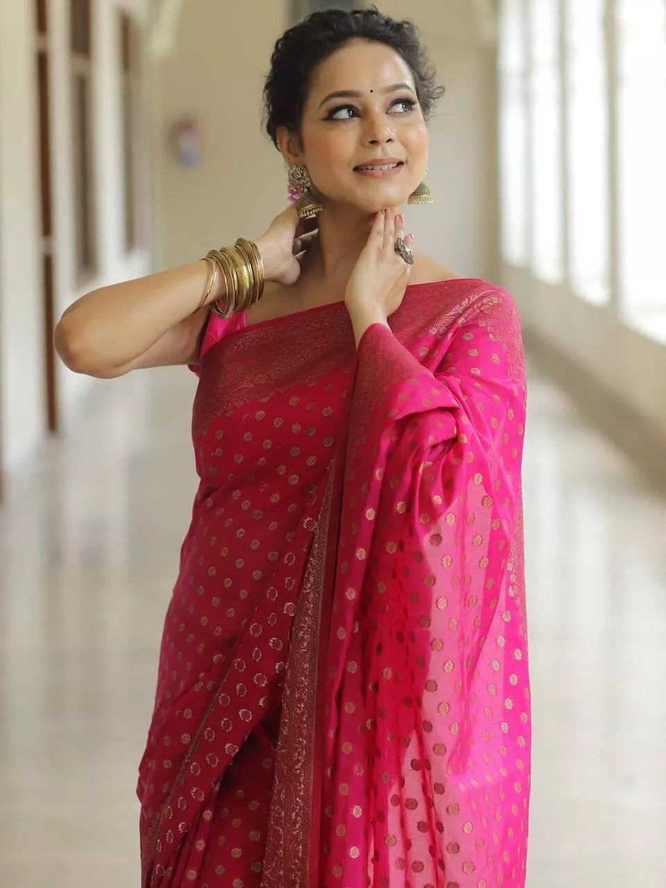 Pure Banarasi Silk Saree with Rich Pallu and Blouse Piece Sari & Blouse