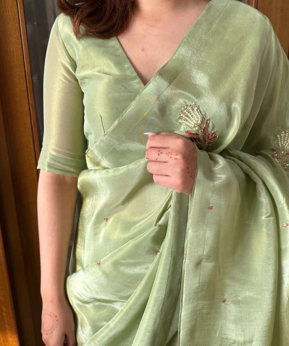 Soft Tissu Silk Beautiful Ethnic Saree, Wedding Wear Sari With Blouse