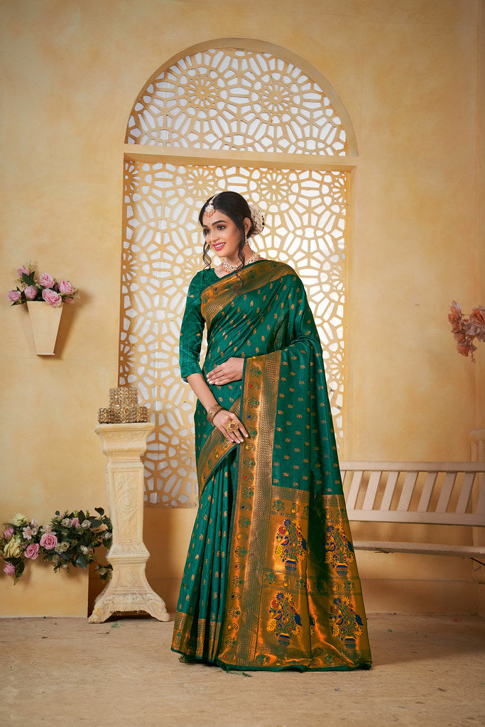 Soft Silk Saree Weaving Banarasi Jari Work Sari With Blouse