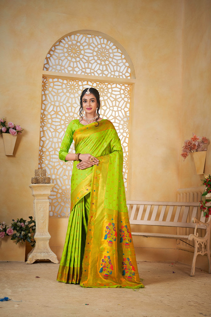 Soft Silk Saree Weaving Banarasi Jari Work Sari With Blouse