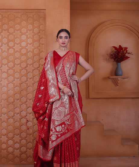 Women's Soft Silk Sari Beautiful Traditional Heavy Banarasi Saree With Blouse