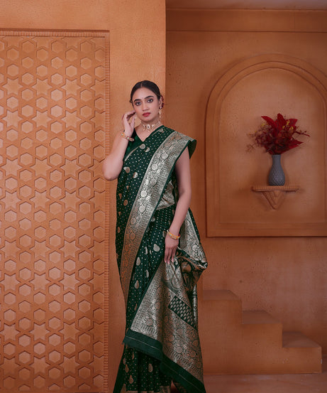 Women's Soft Silk Sari Beautiful Traditional Heavy Banarasi Saree With Blouse