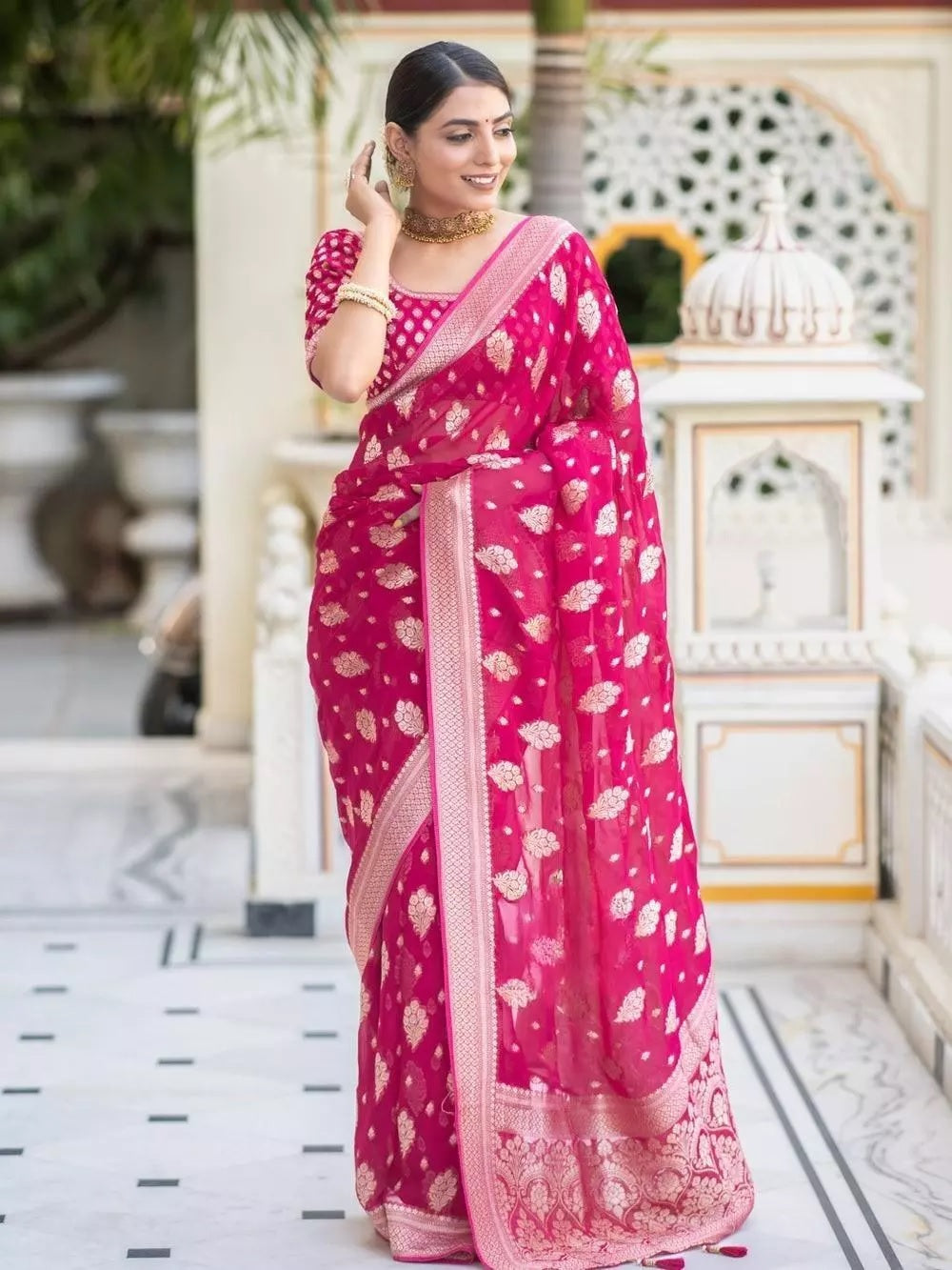 Women's Banarasi Soft Silk Saree With Blouse