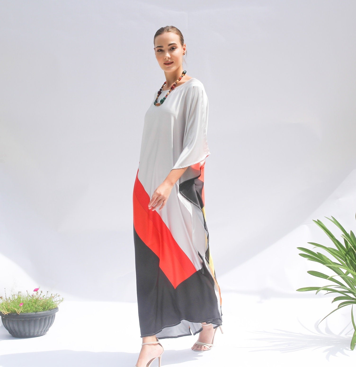 Elegant Satin Silk Kaftan, Perfect for Evening & Resort Wear Caftan For Women's