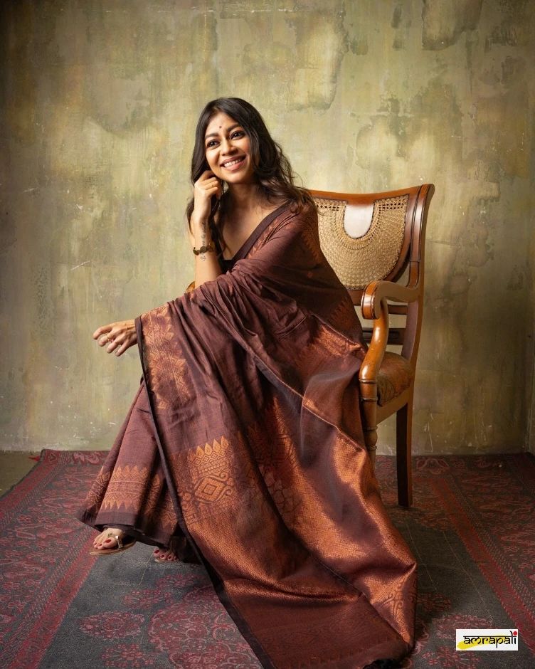 Banarasi Soft Silk Traditional Wear Wedding Sari With Blouse