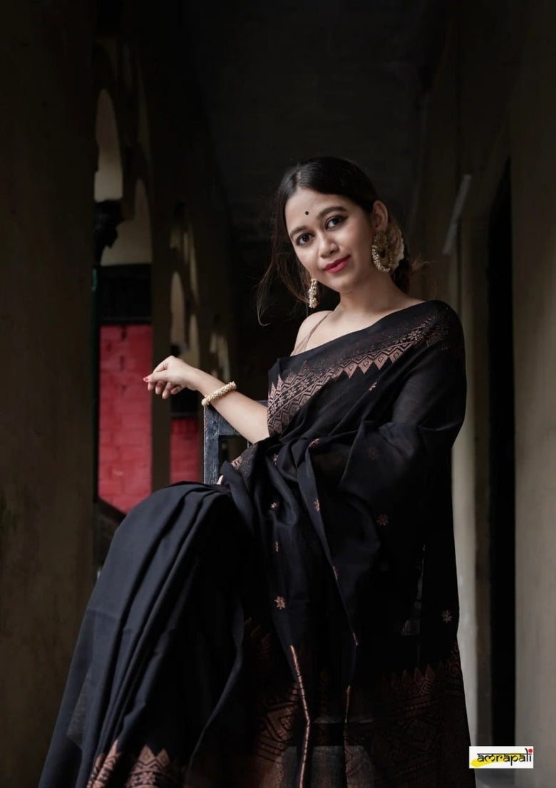 Banarasi Soft Silk Traditional Wear Wedding Sari With Blouse