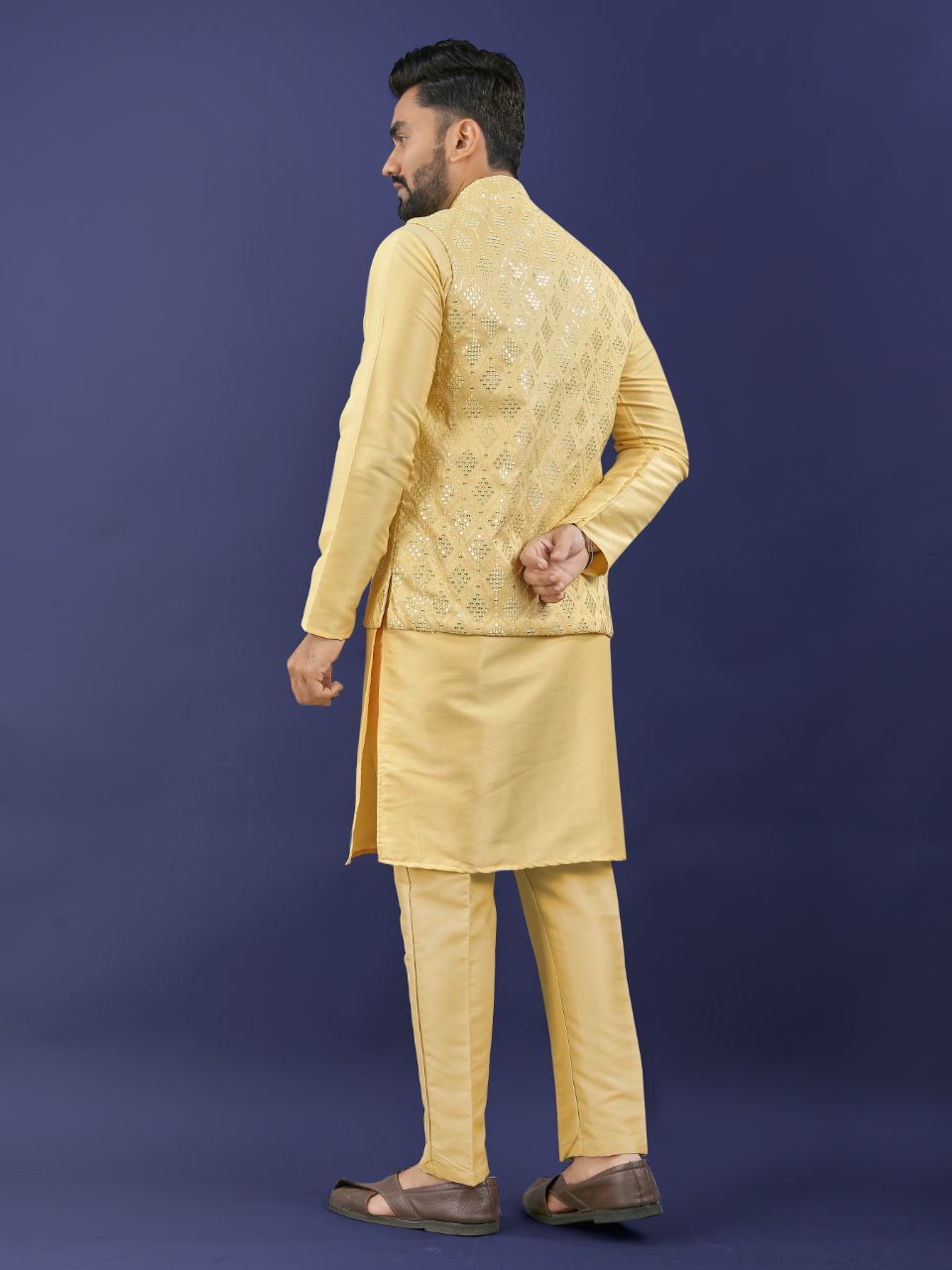 Premium Pure Silk Traditional Wear Kurta Pajama Set For Men's