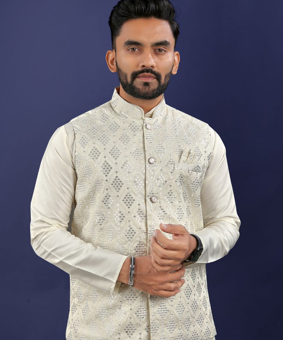 Premium Pure Silk Traditional Wear Kurta Pajama Set For Men's