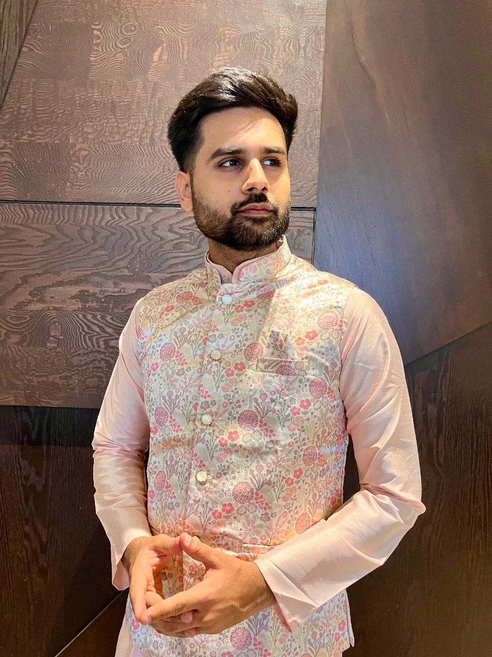 Traditional Wear Pure Cotton Kurta With Koti Set For Men's