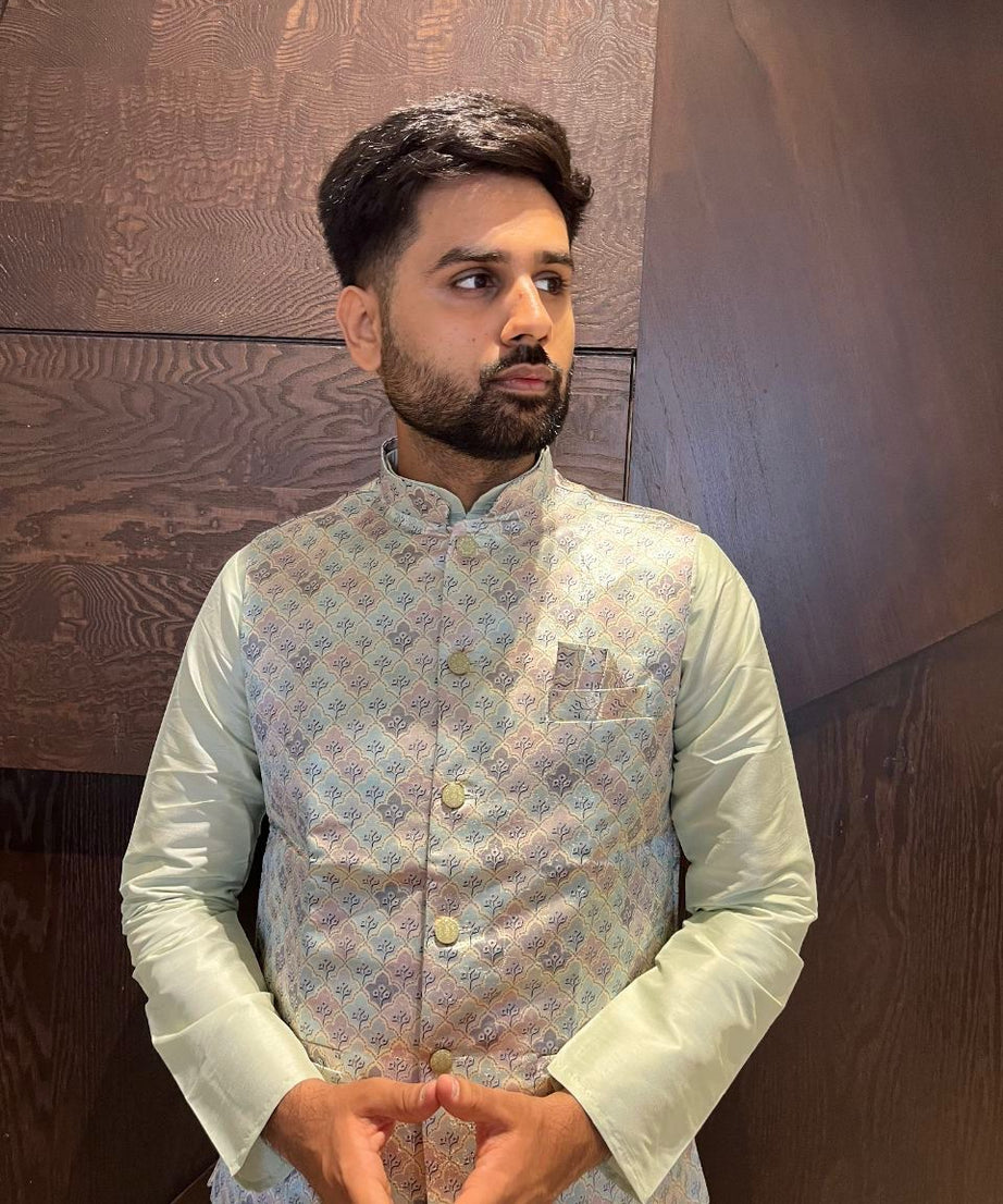 Traditional Wear Pure Cotton Kurta With Koti Set For Men's