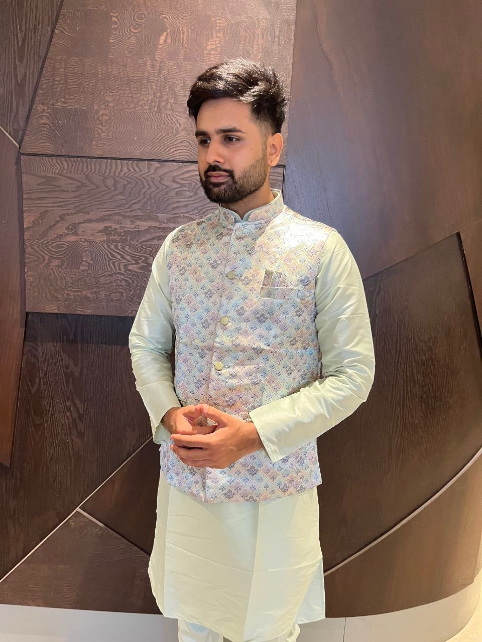 Traditional Wear Pure Cotton Kurta With Koti Set For Men's
